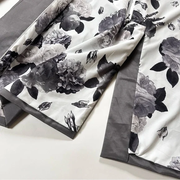 Jane Post raincoat - Picture 4 of 11